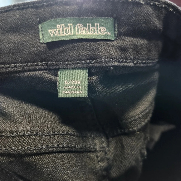 Wild fable women's highest rise shorts size 6 black - Picture 5 of 7